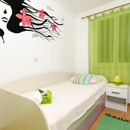 Giovani - Two Bedroom With Balcony And Sea View * 슬라노